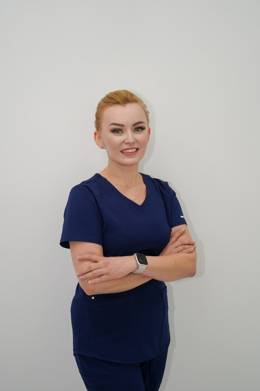 Елена Грибинюк - врач-стоматолог
